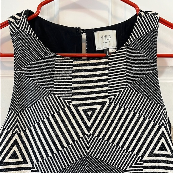 Anthropologie HD in Paris Black and White Geometric Tapestry Tank Top - Sz Small - Picture 4 of 16